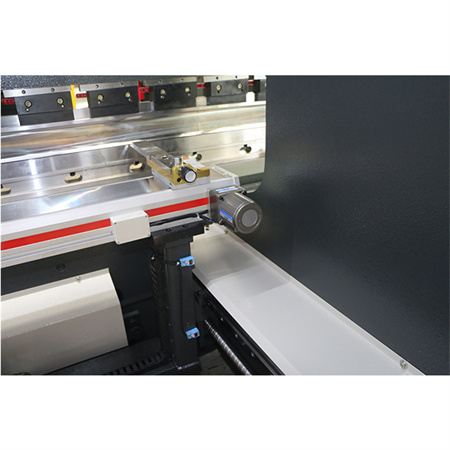 Majhna prilagojena 40T1200 kovinska pločevina za upogibanje jeklenih plošč CNC hidravlična stiskalnica