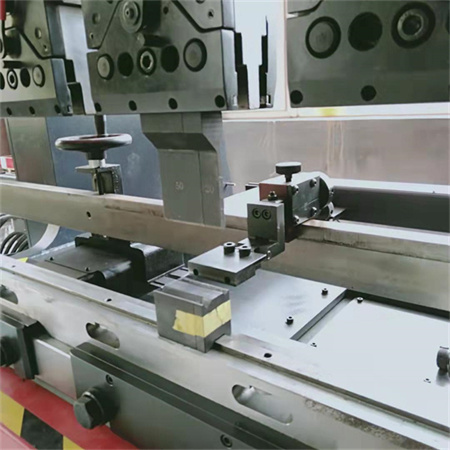 CNC hidravlični stroj za upogibanje plošč iz ogljikovega jekla iz nerjavnega jekla