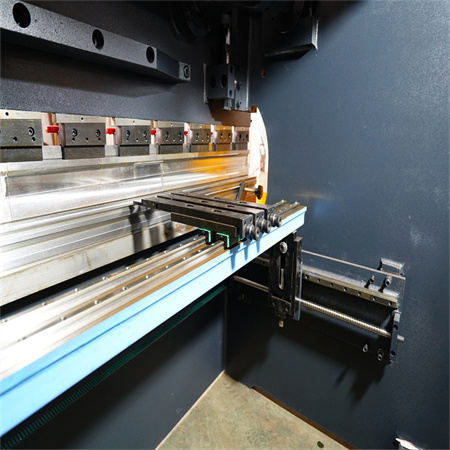 Hidravlična stiskalnica Visokokakovostni servo DA53 hidravlični CNC zavorni stroj za upogibanje pločevine