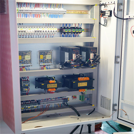 8-osni stiskalni zavorni stroj za upogibanje upogibnih upogibov NOKA CNC Euro Pro 8-osni z novim standardnim in vpenjalnim sistemom Stiskalnica za upogibanje
