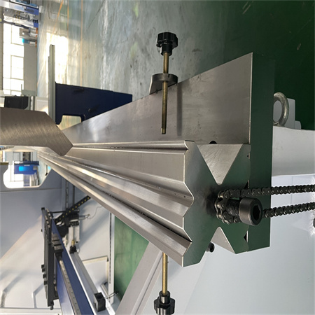 DA53T hidravlični CNC stroj za upogibanje cevi iz pločevine