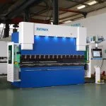 Delem Da66t 125 3+1 4+1 6+1 8+1 Cnc hidravlična stiskalnica za upogibanje kovinskih plošč