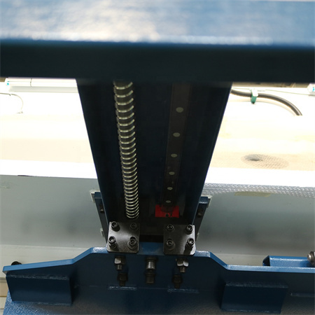Tovarniško nizka cena ISO9001 CE 5 let garancije stroj za rezanje pločevine namizne škarje giljotinska cena