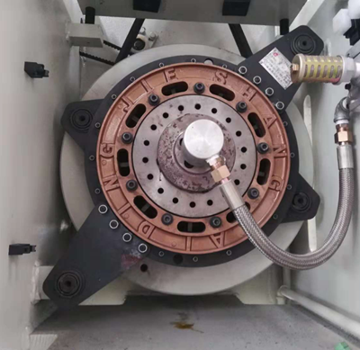Jh21 serije C, pnevmatski stroj za prebijanje posod iz aluminijaste folije