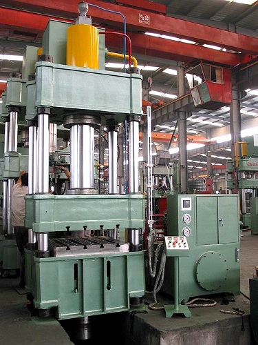 Stroji za prebijanje kovinskih lukenj za globoko vlečenje 100 ton štiristolpni hidravlični stiskalnik